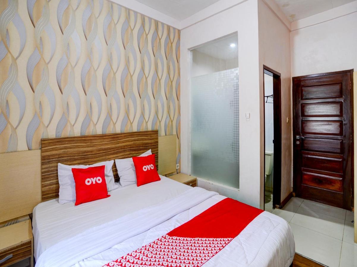 Oyo 90263 Hotel Diva Golf Bengkulu Eksteriør billede
