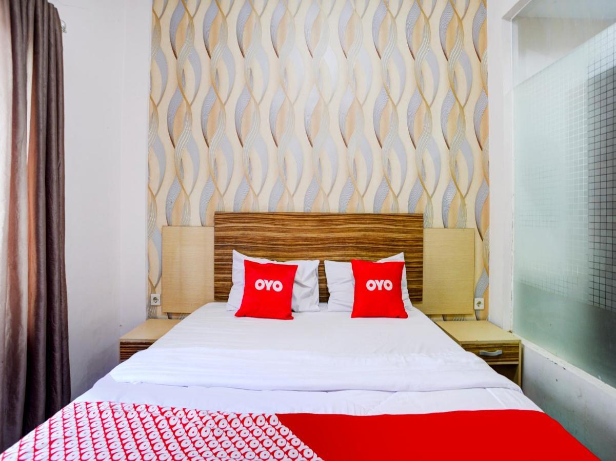 Oyo 90263 Hotel Diva Golf Bengkulu Eksteriør billede